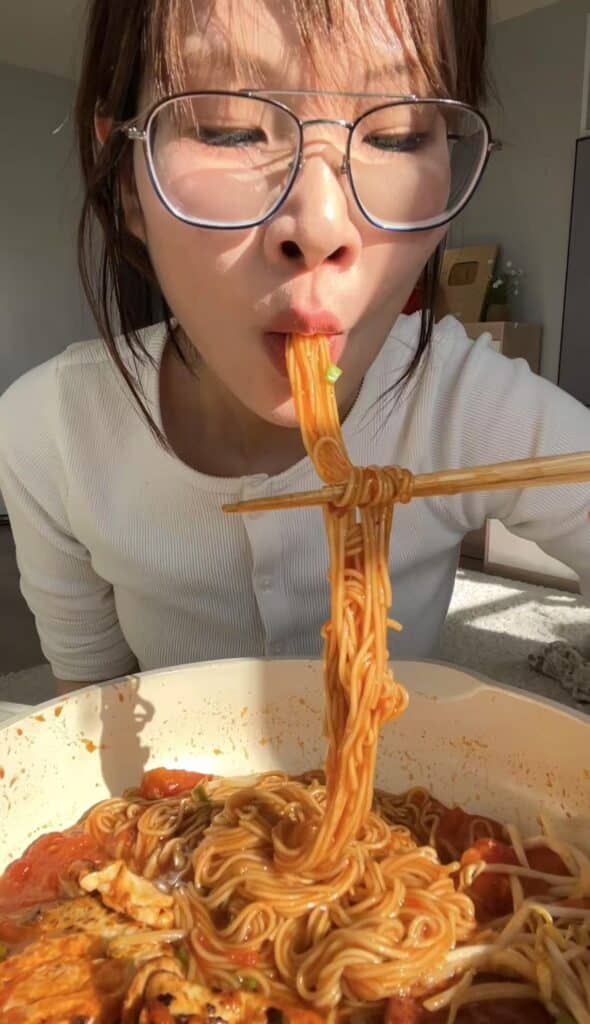 Tomato and Egg Noodles