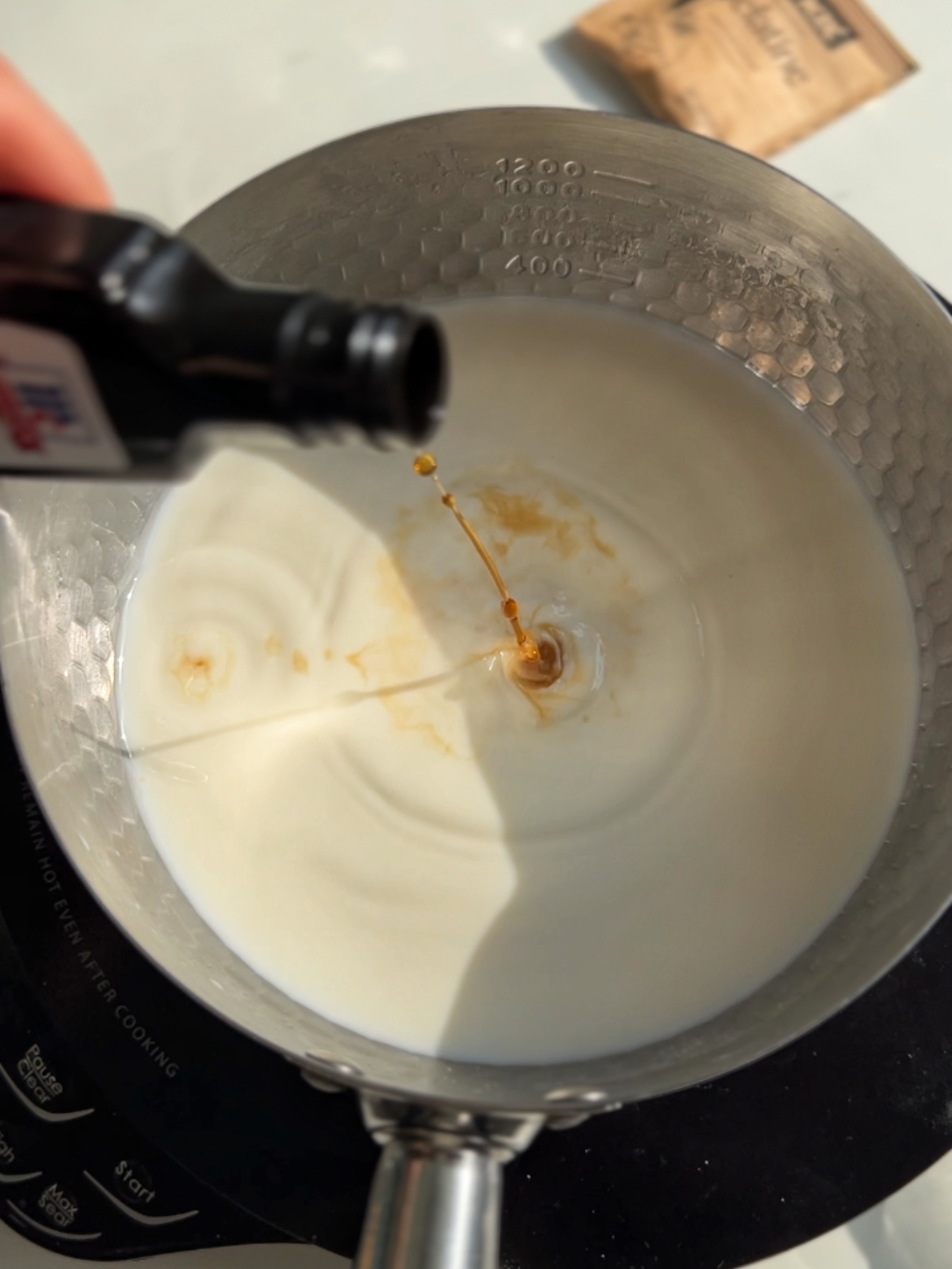 How to Make Heavy Cream with Milk and Gelatin