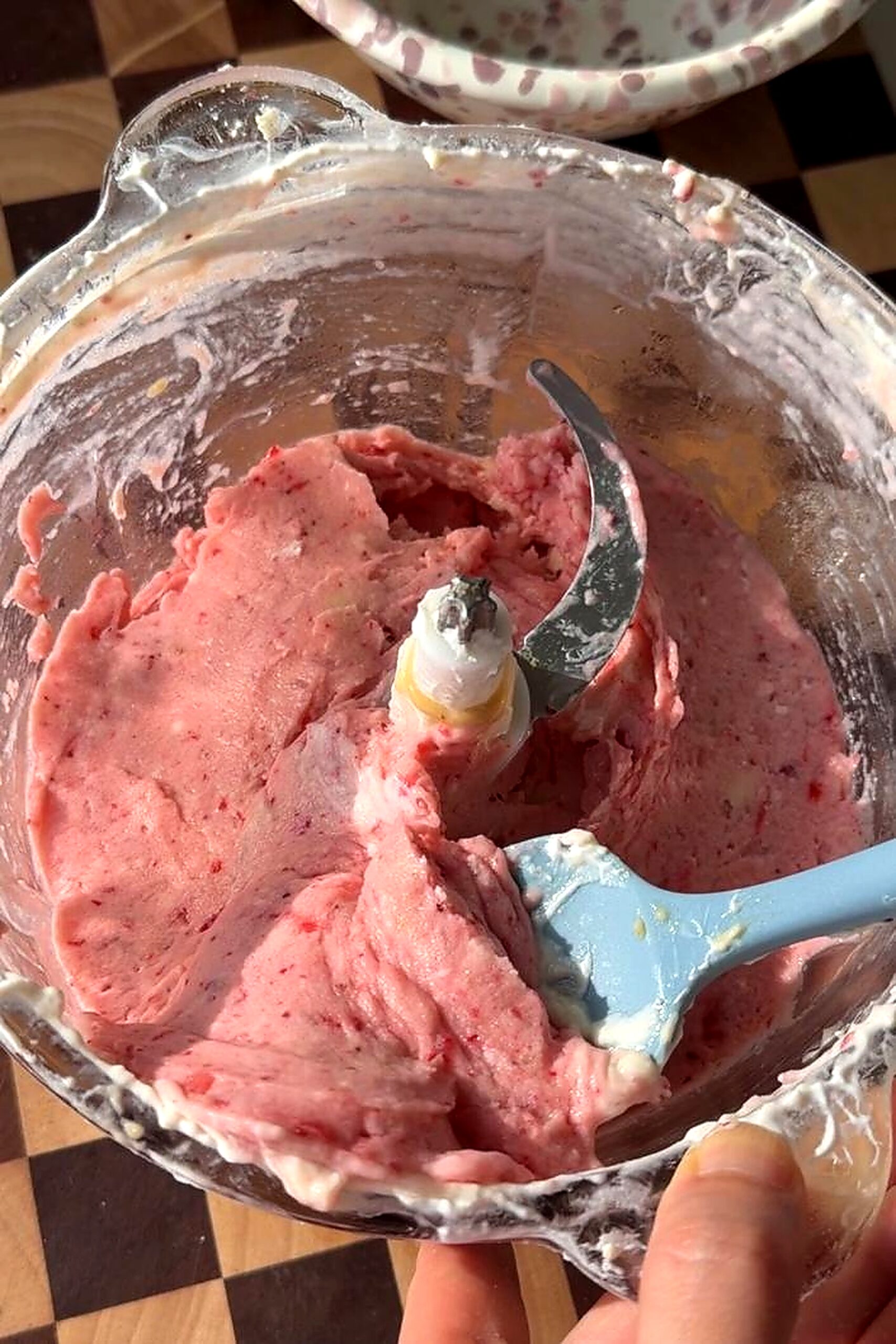 Banana Ice Cream – With Crunchy Chocolate Cones