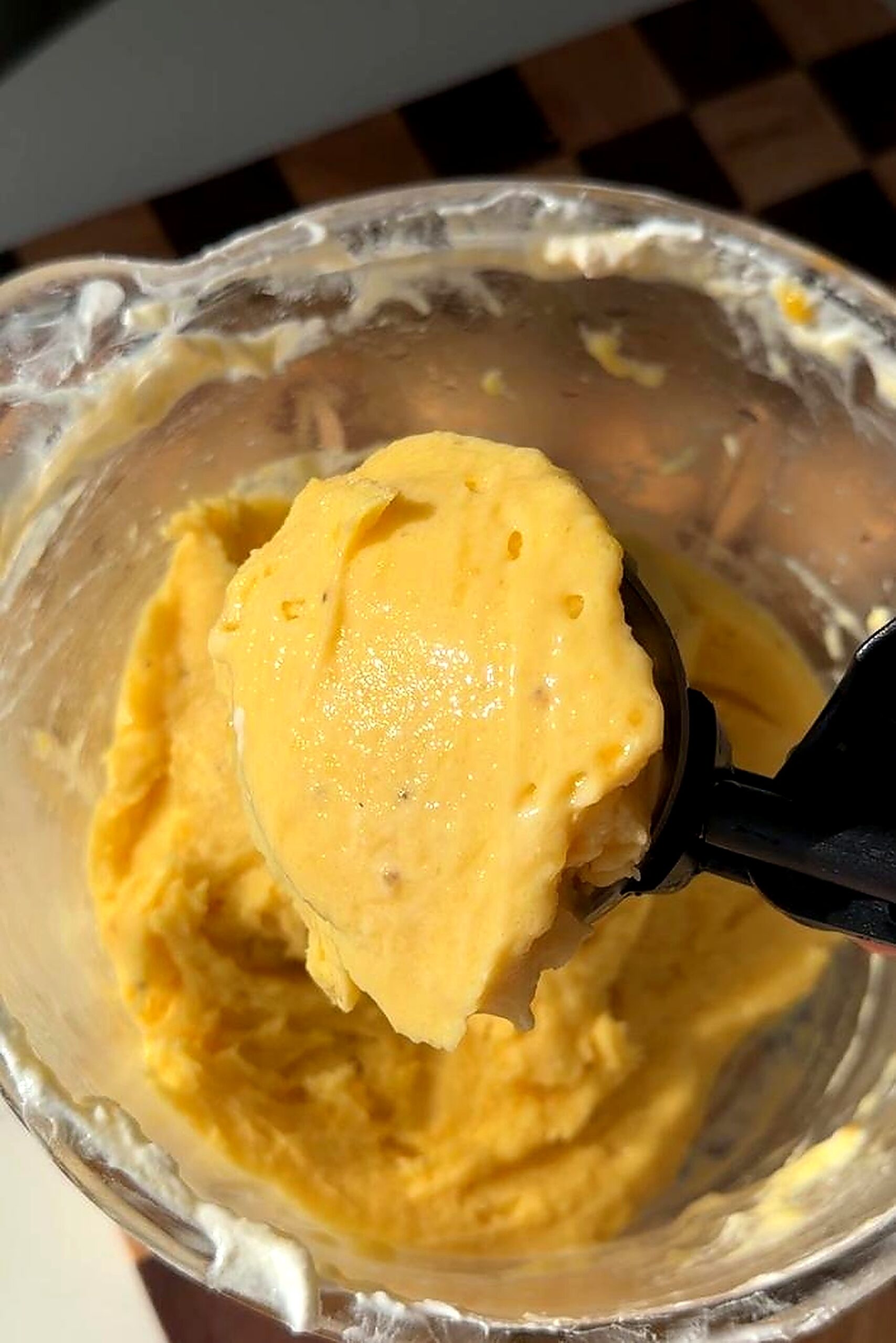 Banana Ice Cream – With Crunchy Chocolate Cones