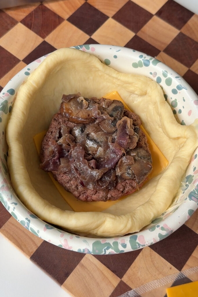 Closed Burger (with Homemade Burger Buns Recipe)