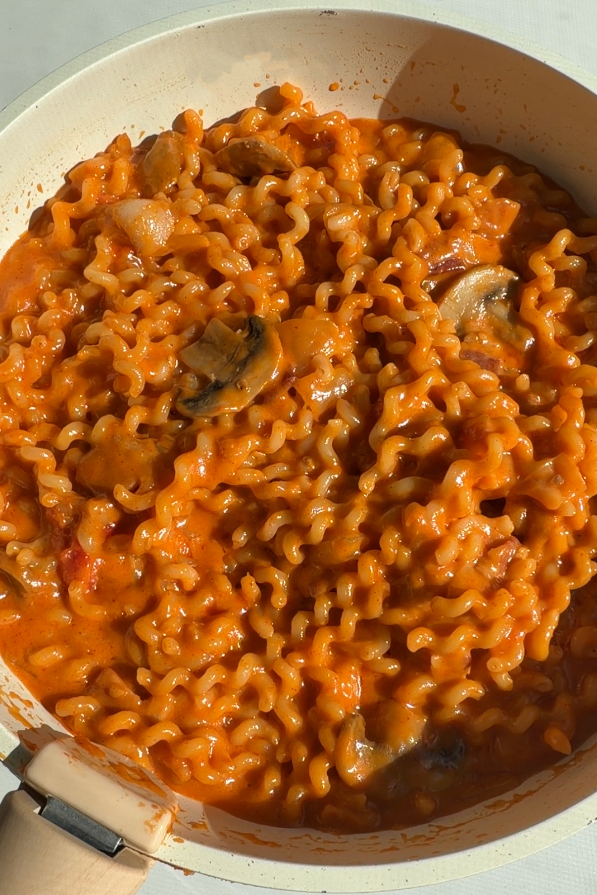 Gochujang Pasta (One Pot Spaghetti)