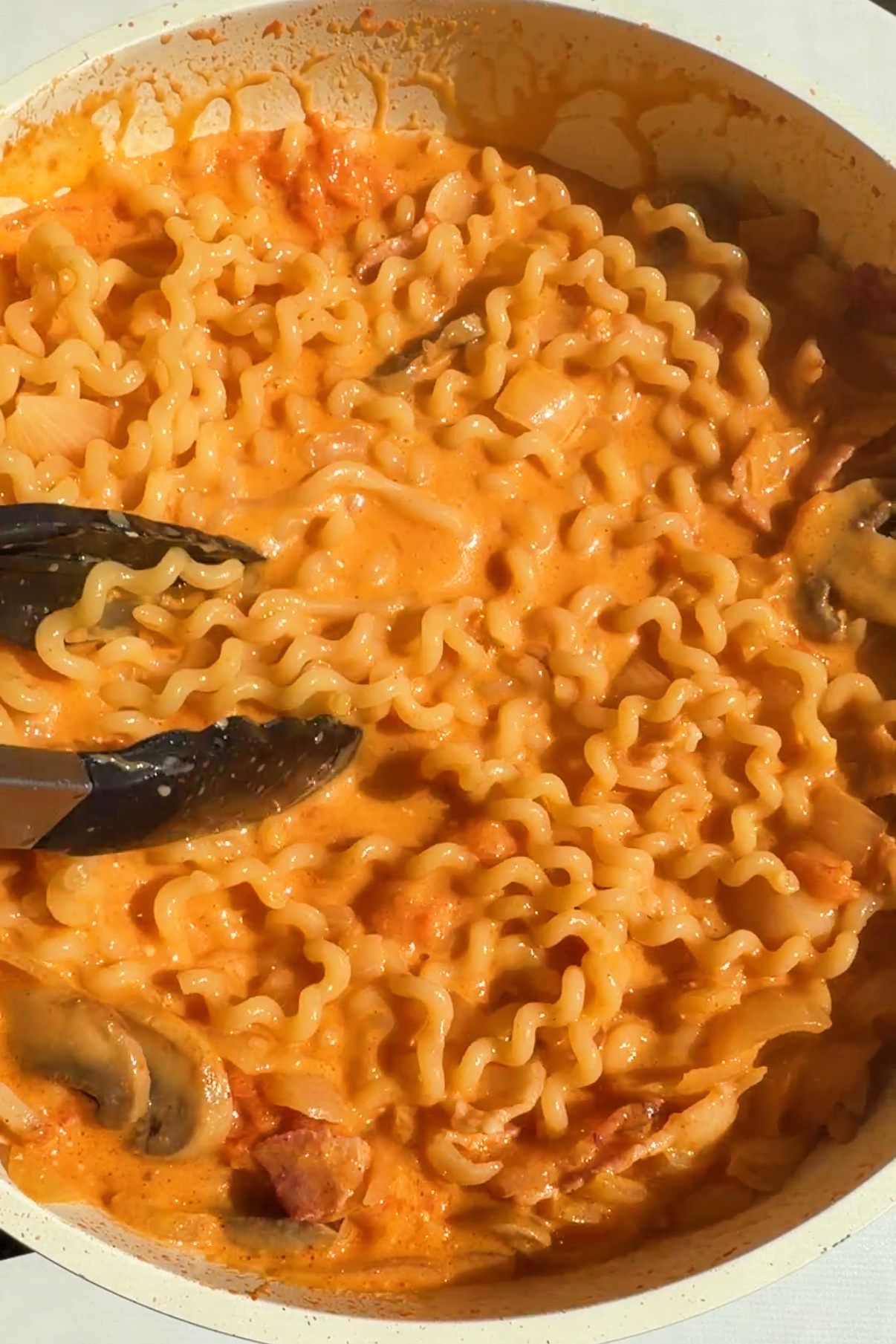 Gochujang Pasta (One Pot Spaghetti)